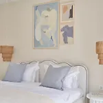 Wake Cup Alacati Love hotel