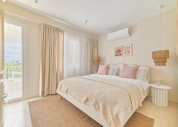 Ξενοδοχείο ημιδιαμονής Wake Cup Alacati