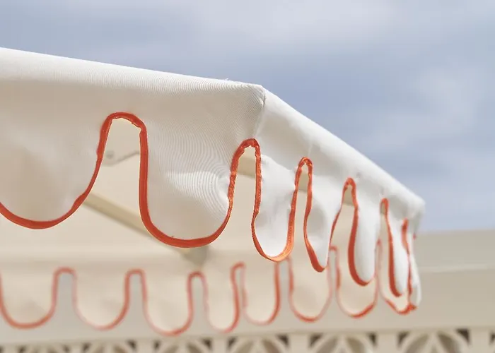 Ξενοδοχείο ημιδιαμονής Wake Cup Alacati