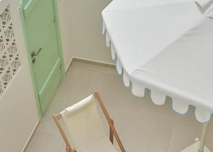 Готель для побачень Wake Cup Alacati